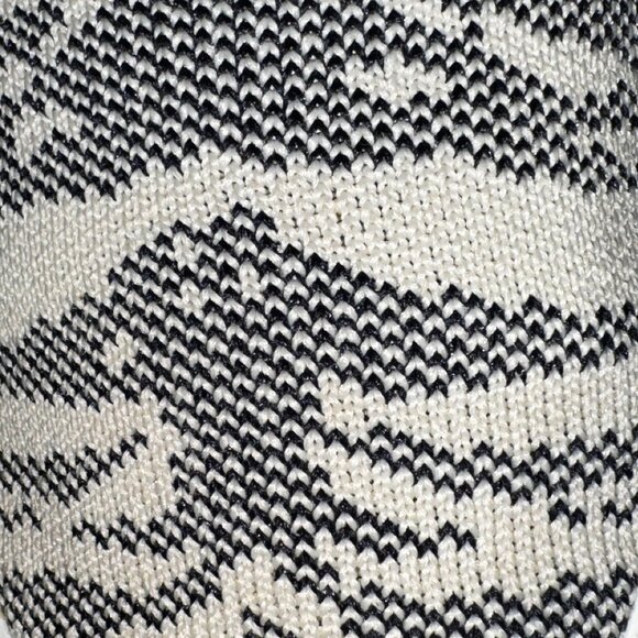 Rothy's Maritime Tiger Print Classic Slip-On Sneaker in Size 7 - Picture 4 of 9